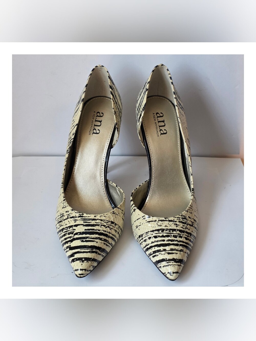 a.n.a New Approach Cream and Black Striped Pointed-Toe Pumps  Shoes | Womens 7M